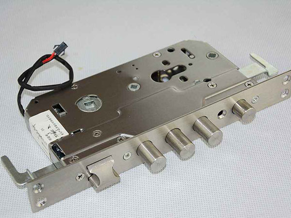 铜官24小时上门开锁公司